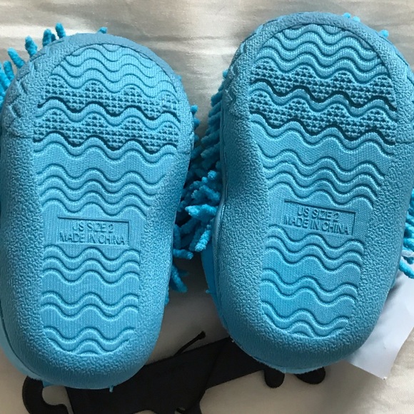 Monster slippers - size 2 - Picture 3 of 4